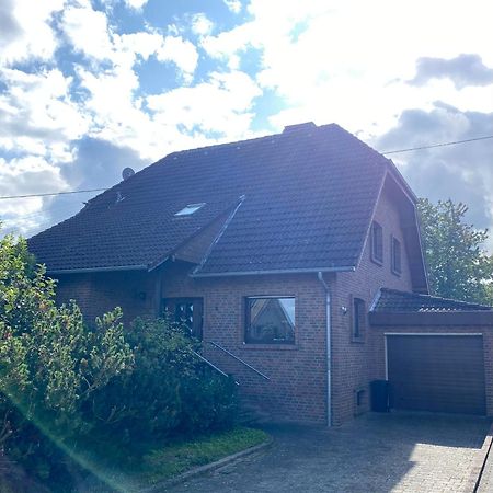 Ferienwohnungen Burgstrasse 8 Бланкенхайм Экстерьер фото